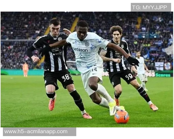 阿坎吉称赞阿森纳实力强劲但仍认为拜仁是欧洲最强球队 阿坎吉称赞阿森纳实力强劲但仍认为拜仁是欧洲最强球队